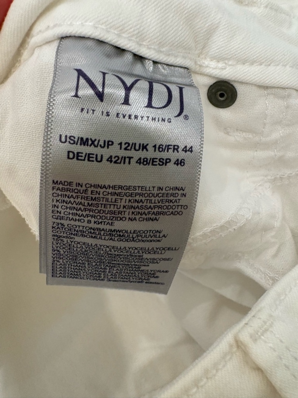 NYDJ White Brielle Denim Shorts. Longer leg. Size 12 - Picture 9 of 12